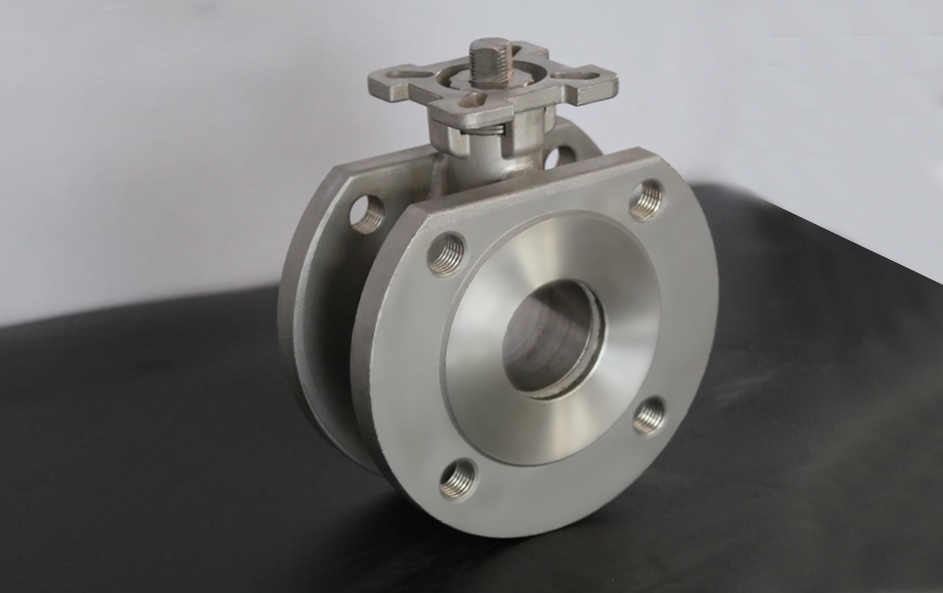 對(duì)夾式高平臺(tái)球閥適用于Class150、PN1.0～2.5MPa、-29~180℃的管路上，用于截?cái)嗷蚪油ü苈分械慕橘|(zhì)