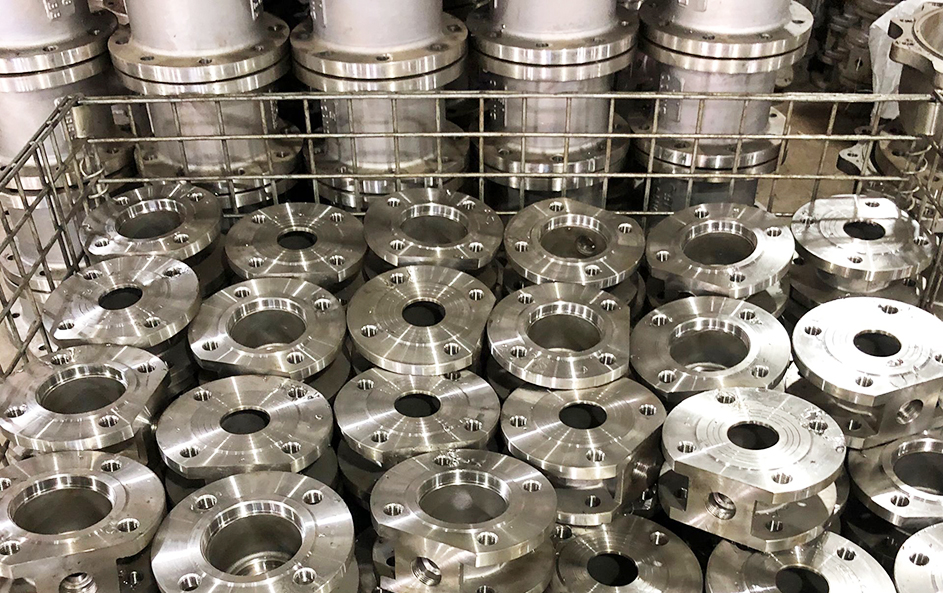 薄型對(duì)夾式球閥可根據(jù)用戶(hù)需要，可設(shè)有防靜電結(jié)構(gòu)和加鎖，防止誤操作